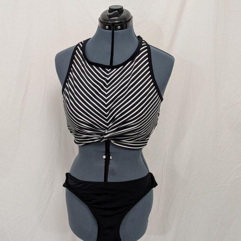 Black‑and‑white striped high‑neck bikini top (M) + black bottoms (XL)
